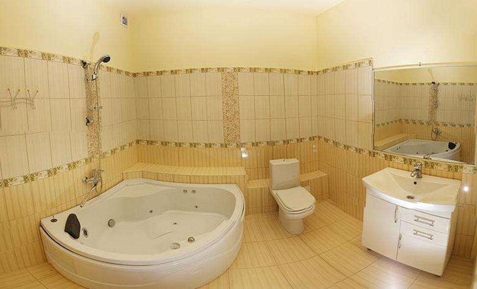Margo Hotel Kharkiv Bagian luar foto