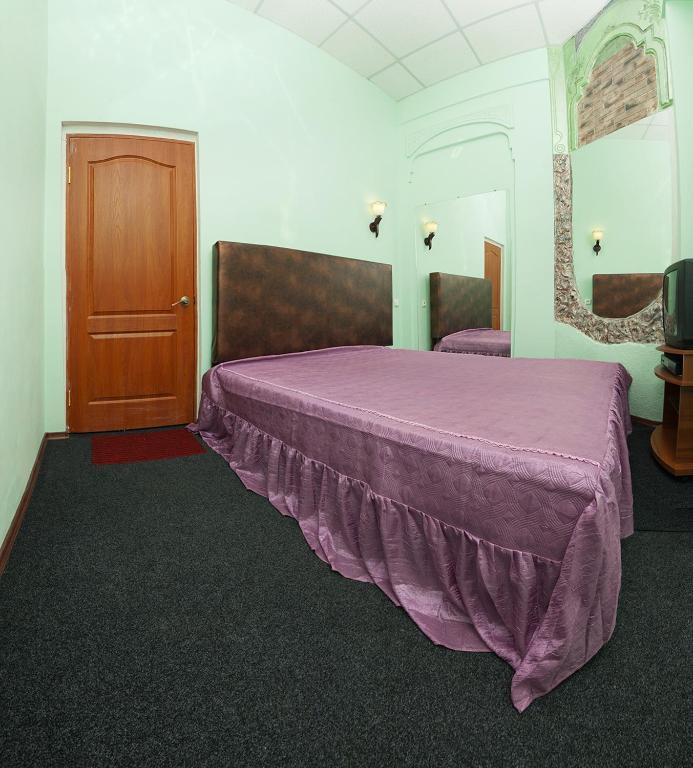 Margo Hotel Kharkiv Ruang foto